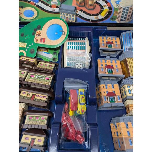 Unique Vintage English/Chinese Hotels Board Game Milton Bradley-READ - Picture 4 of 9